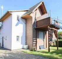 Großzügiges Zweifamilienhaus mit Einliegerwohnung, Garten & viel Potenzial in Auhagen