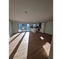 Top-Neubau in Igersheim - Moderne 3-Zimmer-Wohnung mit Terrasse & Stellplatz