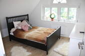 Schlafzimmer - Stilvolle 3-Zimmer-Altbauwohnung mit offener Galerie -Tolle Wohnatmosphäre in ruhiger Lage