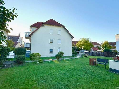 Hausansicht - 2 Zimmer Etagenwohnung in Zirndorf