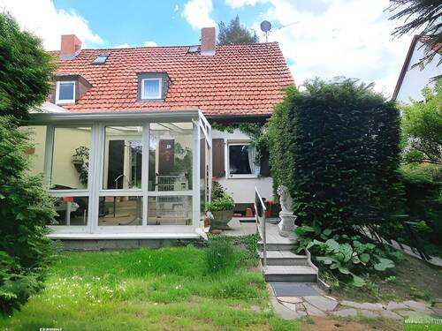 Rückansicht - ***DHH zur individuellen Gestaltung im begehrten Zehlendorf***