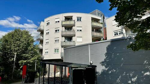 Außenansicht - 2 Zimmer Etagenwohnung zum Kaufen in Dresden