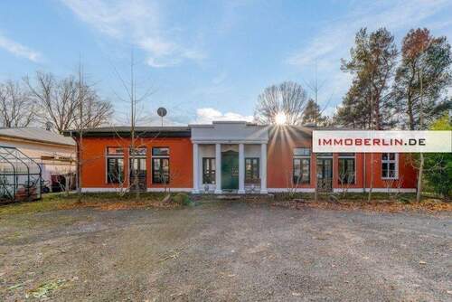 3.jpg - 8 Zimmer Mehrfamilienhaus, Wohnhaus in Wustrow