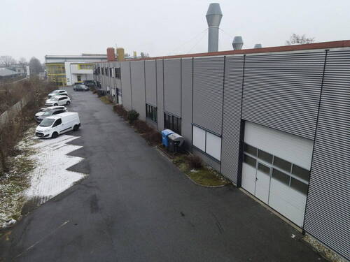 Ansicht Ecke Süd - Halle in Hengersberg zum Kaufen