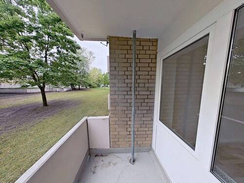 Balkon - 2 Zimmer Etagenwohnung zur Miete in Burgdorf