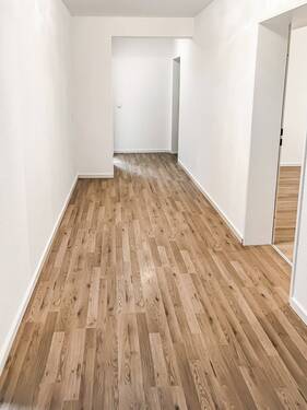 Untergeschoss/ Flur - 