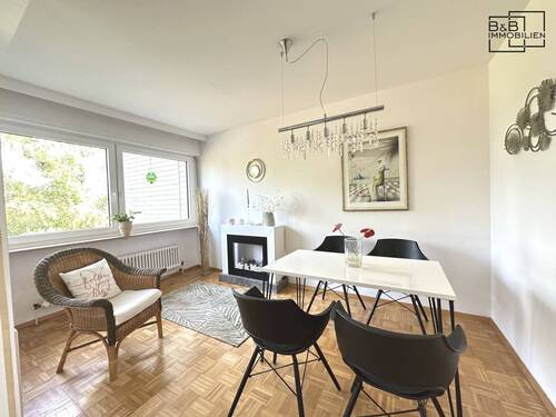 Essbereich - B & B Immobilien: Attraktive 3-Zimmer-Eigentumswohnung mit Loggia in Mariahof