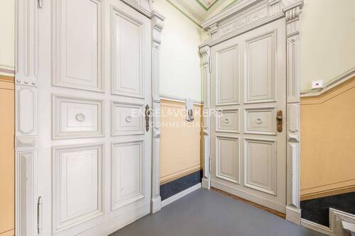 Ansicht Wohnungstüren - Einfamilienhaus in Berlin