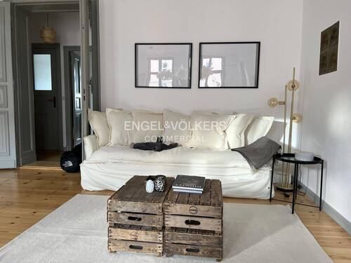 Vakante Dachgeschosswohnung - Einfamilienhaus in Berlin zum Kaufen