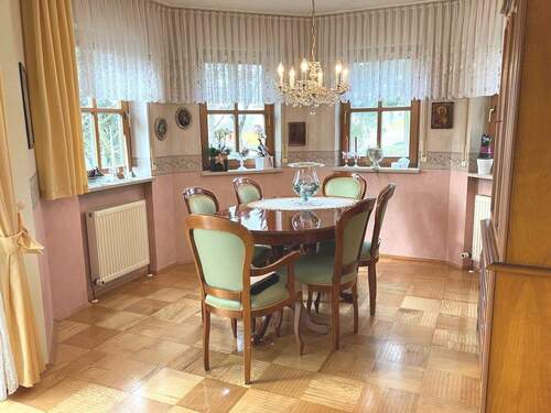 Wohnhaus: Essbereich - 