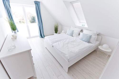 Schlafzimmer 1 mit Meerblick - 