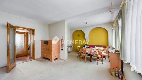 1. OG Wohnzimmer 1 - 