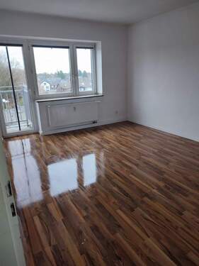 PHOTO-2026-02-24-13-07-02-1 - 3 Zimmer Etagenwohnung in Gladbeck