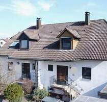 Zentral und ruhig wohnen - DHH in Allersberg