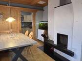 Essbereich mit Kamin - 