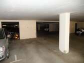 Tiefgaragenstellplatz - 