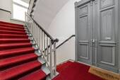Treppenhaus - Einfamilienhaus zum Kaufen in Berlin