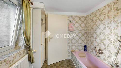 KG Badezimmer 1 - 