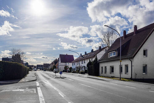 Umgebung - 9 Zimmer Mehrfamilienhaus, Wohnhaus in Leopoldshöhe