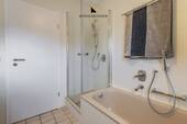 ...mit Dusche - 