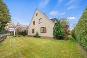 Vorgarten - Mehrfamilienhaus, Wohnhaus mit 200,20 m&sup2; in Kellinghusen zum Kaufen