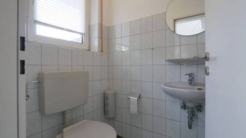 V1674 Gäste-WC - 5 Zimmer Einfamilienhaus in Cappeln