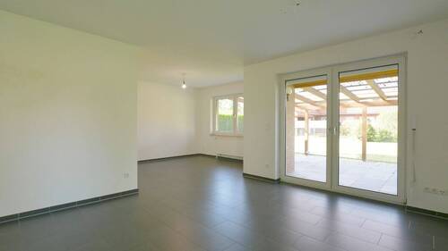 V1674 Wohnzimmer - Einfamilienhaus mit 127,00 m&sup2; in Cappeln zum Kaufen