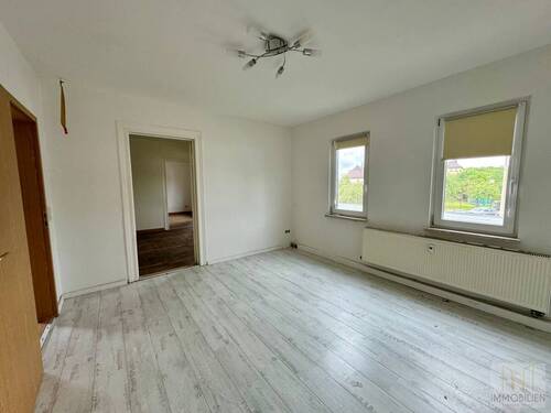 Nebengelass: Wohnzimmer - 