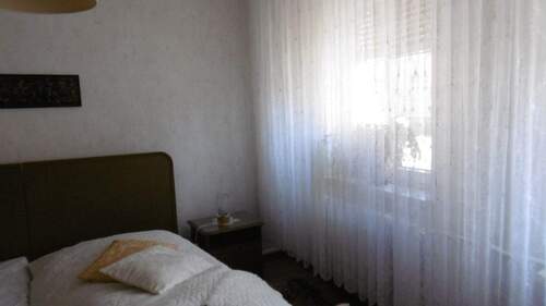 Schlafzimmer im EG - 