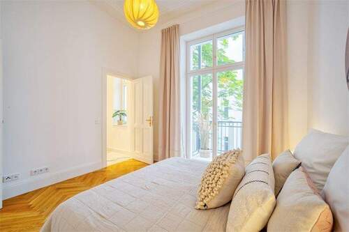 Schlafzimmer II mit Bad en sui - 