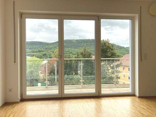 Blick Richtung Kernberge - 2 Zimmer Etagenwohnung in Jena