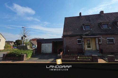 Zugangsbereich - 4 Zimmer Mehrfamilienhaus, Wohnhaus in Dünsen