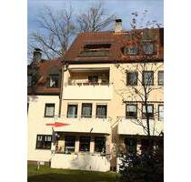 Arbeiten am Campus, wohnen im Grünen! 2,5 - Zimmerwohnung mit Balkon & Tiefgaragenstellplatz nahe Campus zu verkaufen - Erlangen Erlangen-Süd