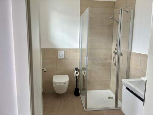 Gästebad - Doppelhaushälfte mit 141,00 m&sup2; in Beelitz zum Kaufen