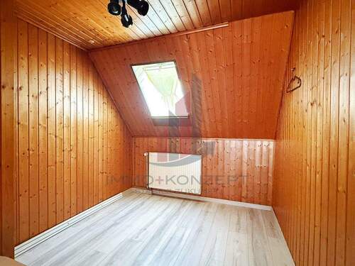 und Arbeitszimmer der Wohnung - 