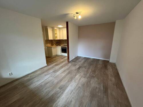 Zur Küche offen - Etagenwohnung mit 39,00 m&sup2; in Ahrensburg zum Kaufen