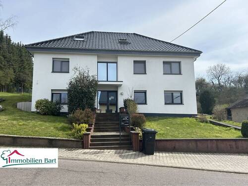 Straßenansicht - 