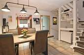 Essbereich, Blick in die Küche - 5 Zimmer Reihenmittelhaus zum Kaufen in Buchholz i. d. Nordheide