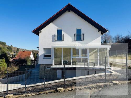 Außenansicht - 4 Zimmer Einfamilienhaus zum Kaufen in Kraftsdorf