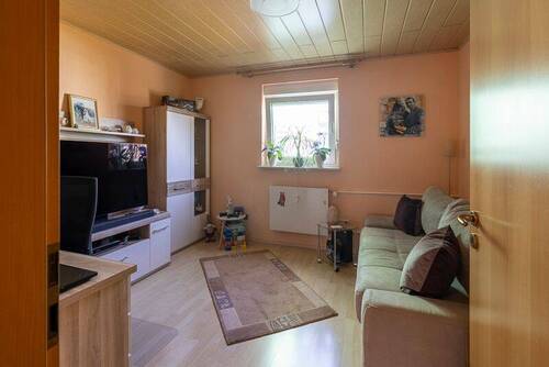 Kinderzimmer_Büro.jpg - Etagenwohnung mit 75,00 m&sup2; in Nürnberg zum Kaufen