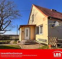 Ihr Platz am Rand der Natur! - 98.000,00&nbsp;EUR Kaufpreis, ca.&nbsp; 60,00&nbsp;m&sup2;&nbsp;Wohnfl&auml;che in Alt Sührkow (PLZ: 17166) Pohnstorf