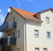 Ab Mitte August 2026: 3-Zimmer-Wohnung im 1.OG mit Balkon, halboffener Küche und PKW-Stellplatz - Weinböhla