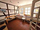 Wartezimmer Praxis - 3 Zimmer Mehrfamilienhaus, Wohnhaus in Melsungen
