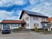 Frontansicht - Das Haus für die große Familie in Donaueschingen