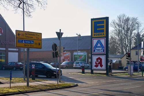 Einkaufsmöglichkeiten - 