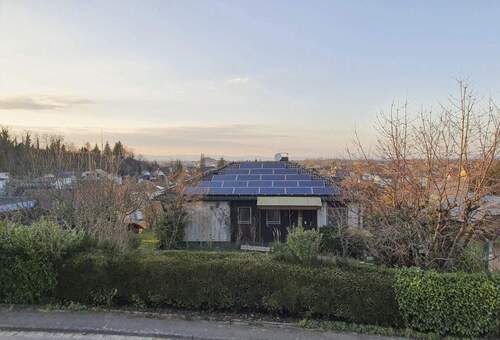 Blick von Osten - 8 Zimmer Bungalow in Buggingen