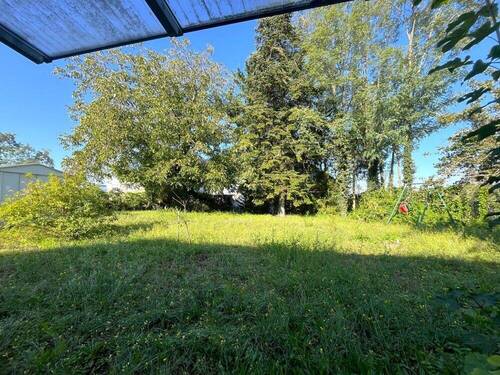 Großes Garten- und Baugrundstück - 