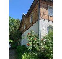 Altbau mit großem Grundstück zentral in Laurensberg (Nähe Uni und Uniklinik) - Aachen