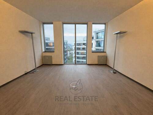 1.jpg - PROVISIONSFREIE HELLE 600 M² BÜROFLÄCHE IM 3.OG IN HOHENFELDE