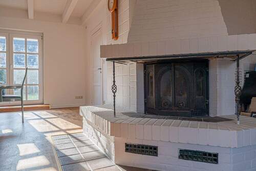 Erdgeschoss - Kamin - 